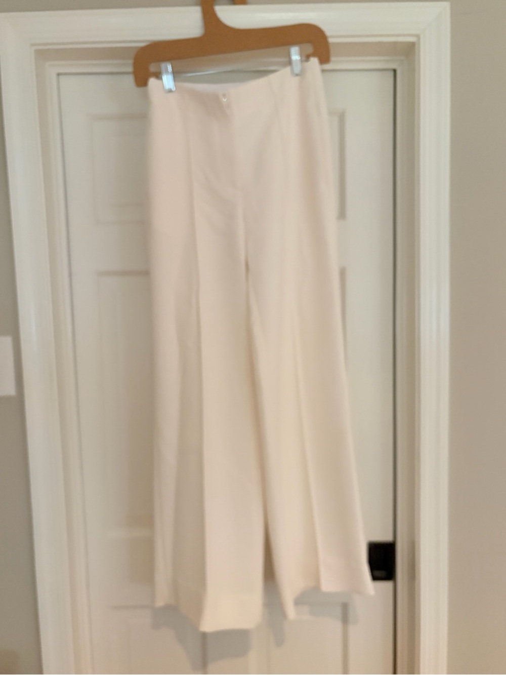 Club MonaconFluid crepe trouser Women's High-Waist Wide-Leg Pants in Cream